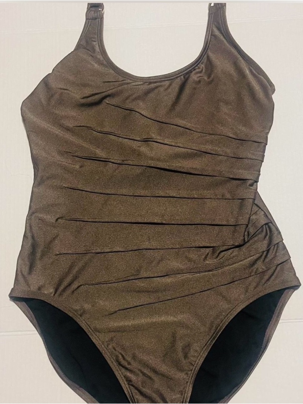 Calvin Klein Classic One-Piece Swimsuit in Olive green. Size 10 - Picture 3 of 6